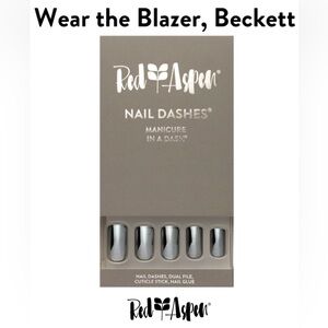 Red Aspen Nail Dashes Gray Nail Dashes 
Wear The Blazer, Beckett b3y14 Chrome